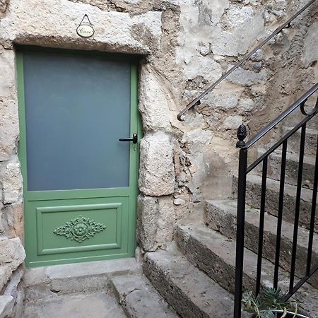 La Garde Adhemar, L'Escalier Medieval ภายนอก รูปภาพ
