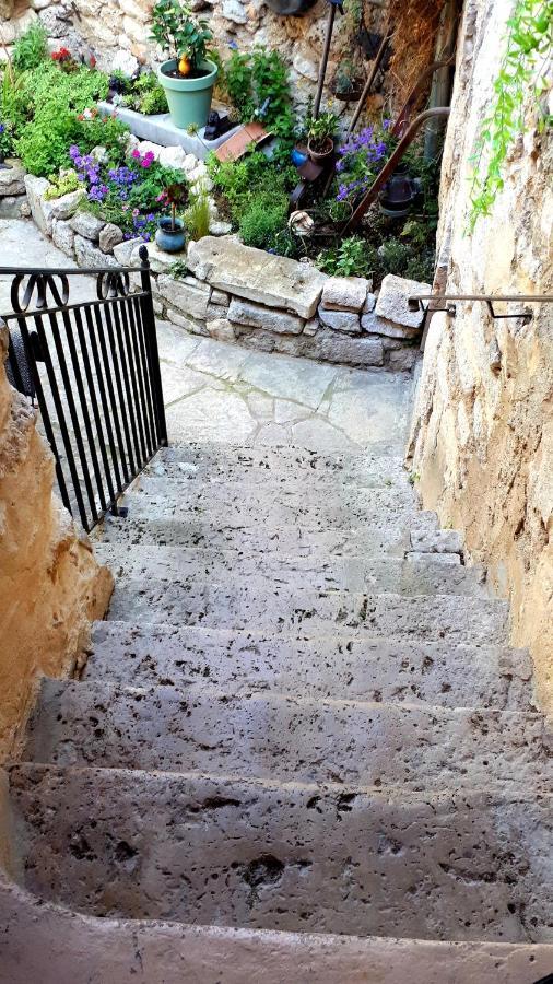 La Garde Adhemar, L'Escalier Medieval ภายนอก รูปภาพ