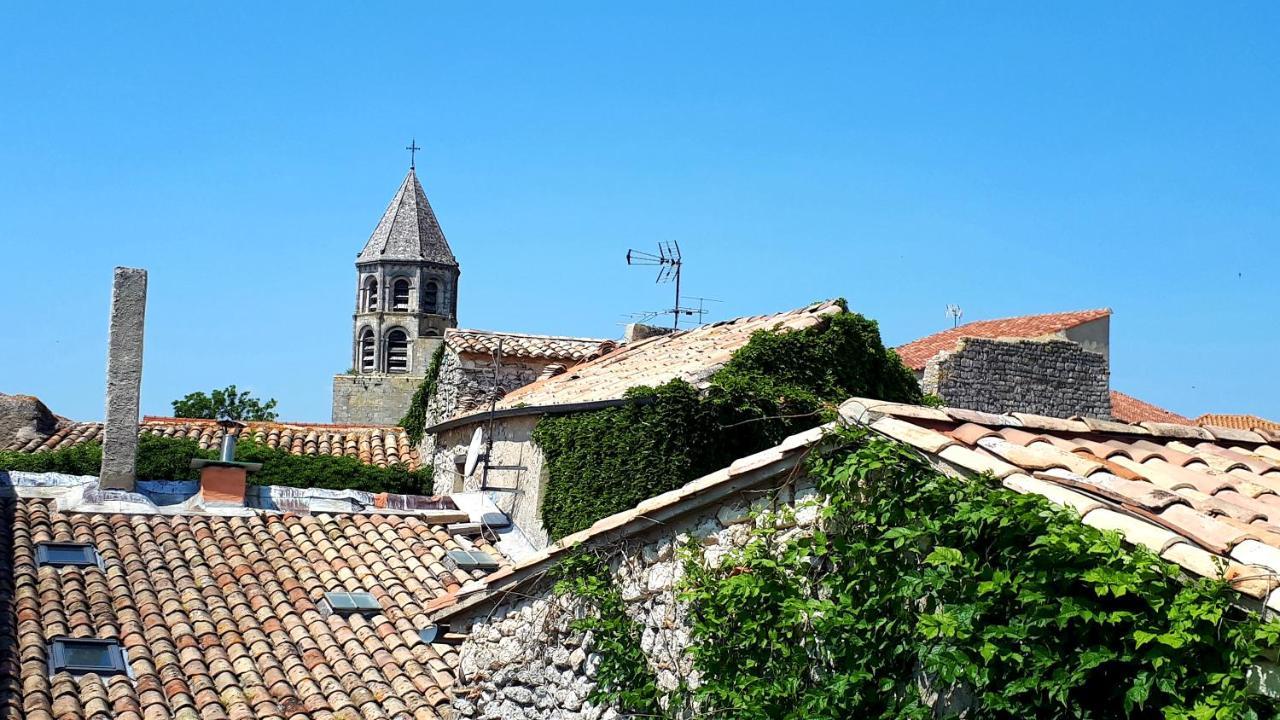 La Garde Adhemar, L'Escalier Medieval ภายนอก รูปภาพ