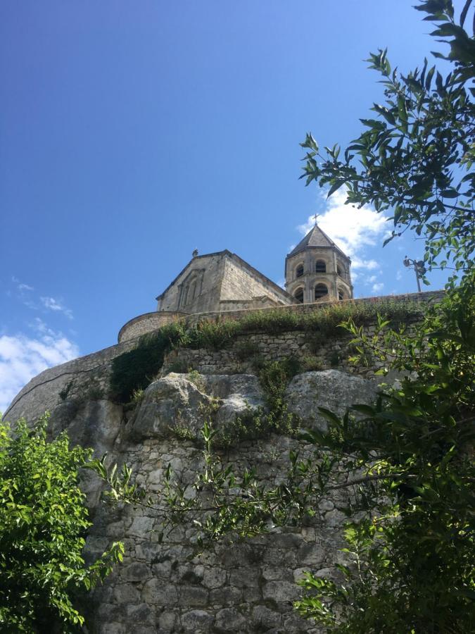La Garde Adhemar, L'Escalier Medieval ภายนอก รูปภาพ